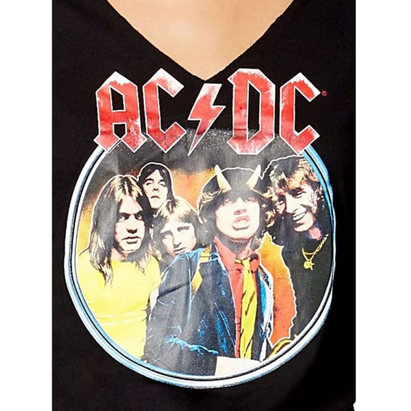 AC/DC Highway to Hell metal rock Choker Raglan Official T-Shirt M NWT - Picture 3 of 4